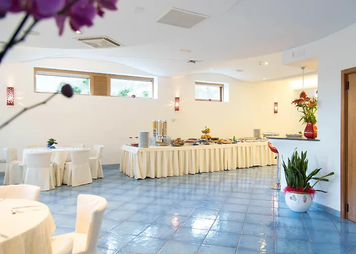 索尔斯普兰迪德酒店 4*