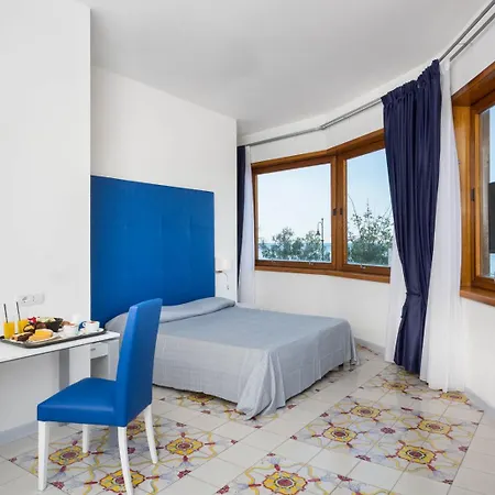 Ξενοδοχείο Sole Splendid 4*