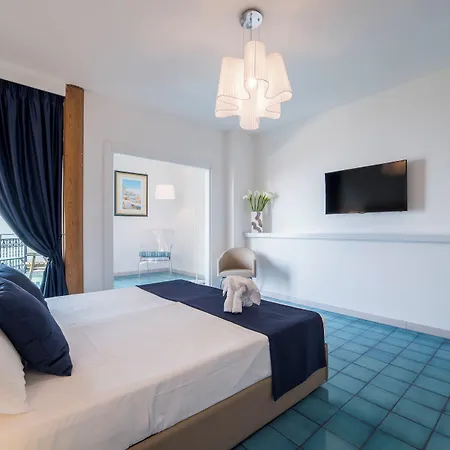 Sole Splendid مايوري