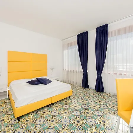 Sole Splendid 4*