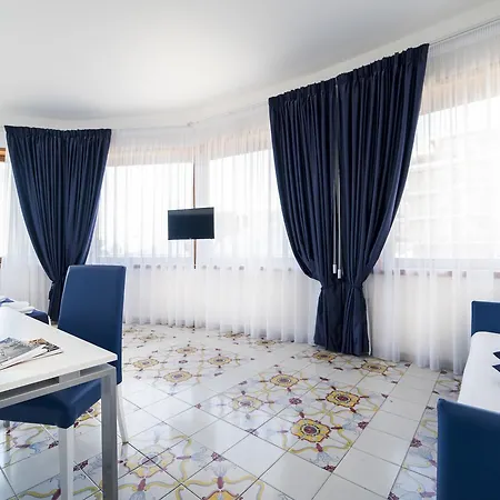 Sole Splendid مايوري